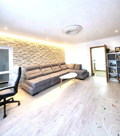 Vânzare 3 Camere 80 mp Bd. Mircea Vodă (Camera de Comerț) Centrala Bloc Monolit - Poză 2