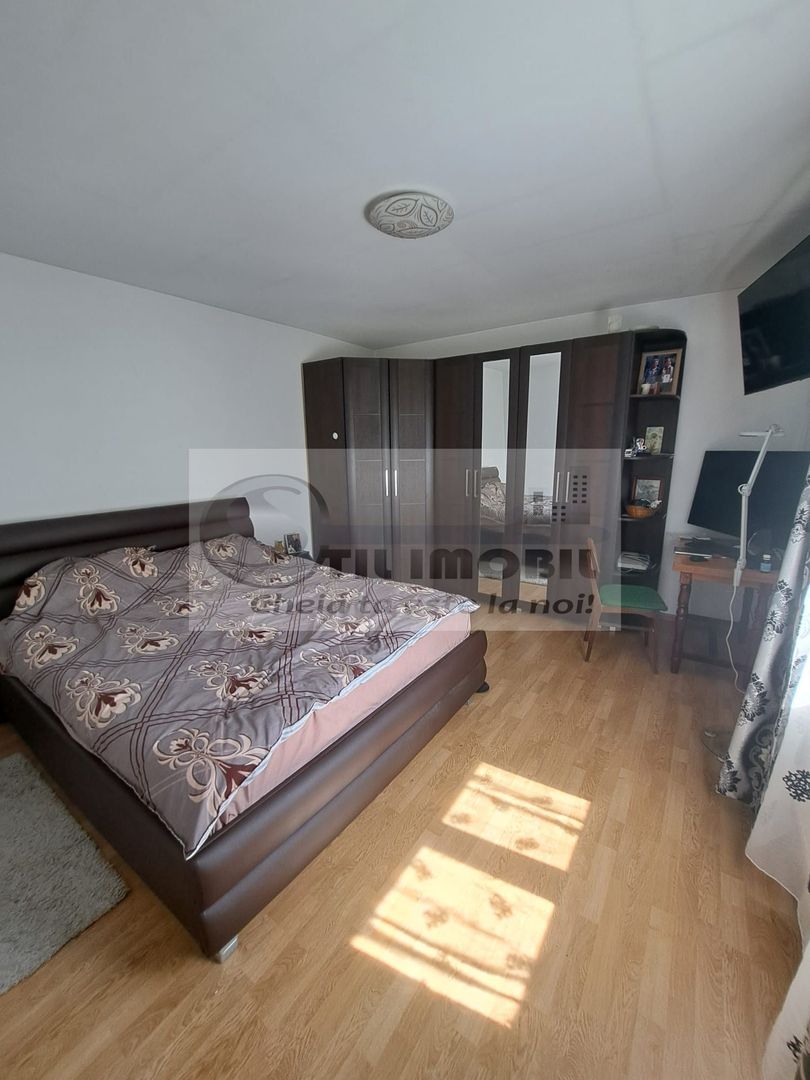 Casa/Vila  Bucium - 1700 euro - Poză 4