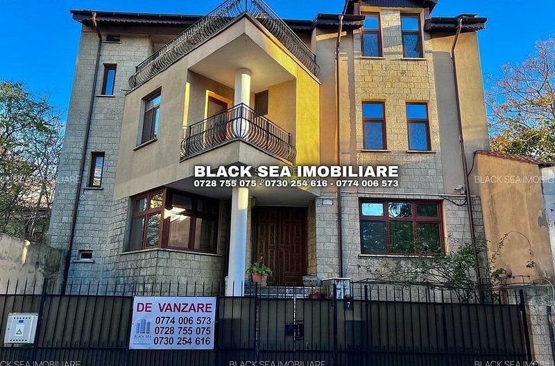 Ocazie unica de investitie in zona Ultracentrala l Vila 7 camere P+1+M - Poză 1