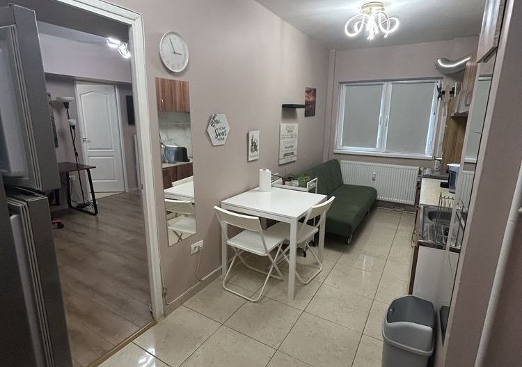 Garsoniera renovata bloc mixt Valea Ialomitei, Romancierilor - Poză 3