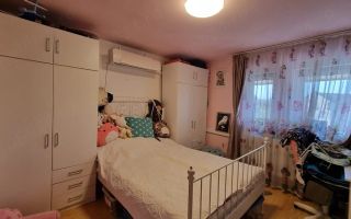 BRASADAS vinde ap 3 cam modernizat și parțial mobilat. - Poză 5