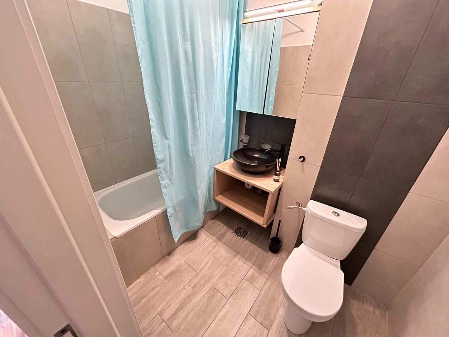 APARTAMENT 3 CAMERE 1 MAI | METROU - Poză 7