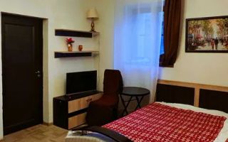 Casa formata din doua apartamente , recent renovata, zona AFI 110 mp - Poză 8