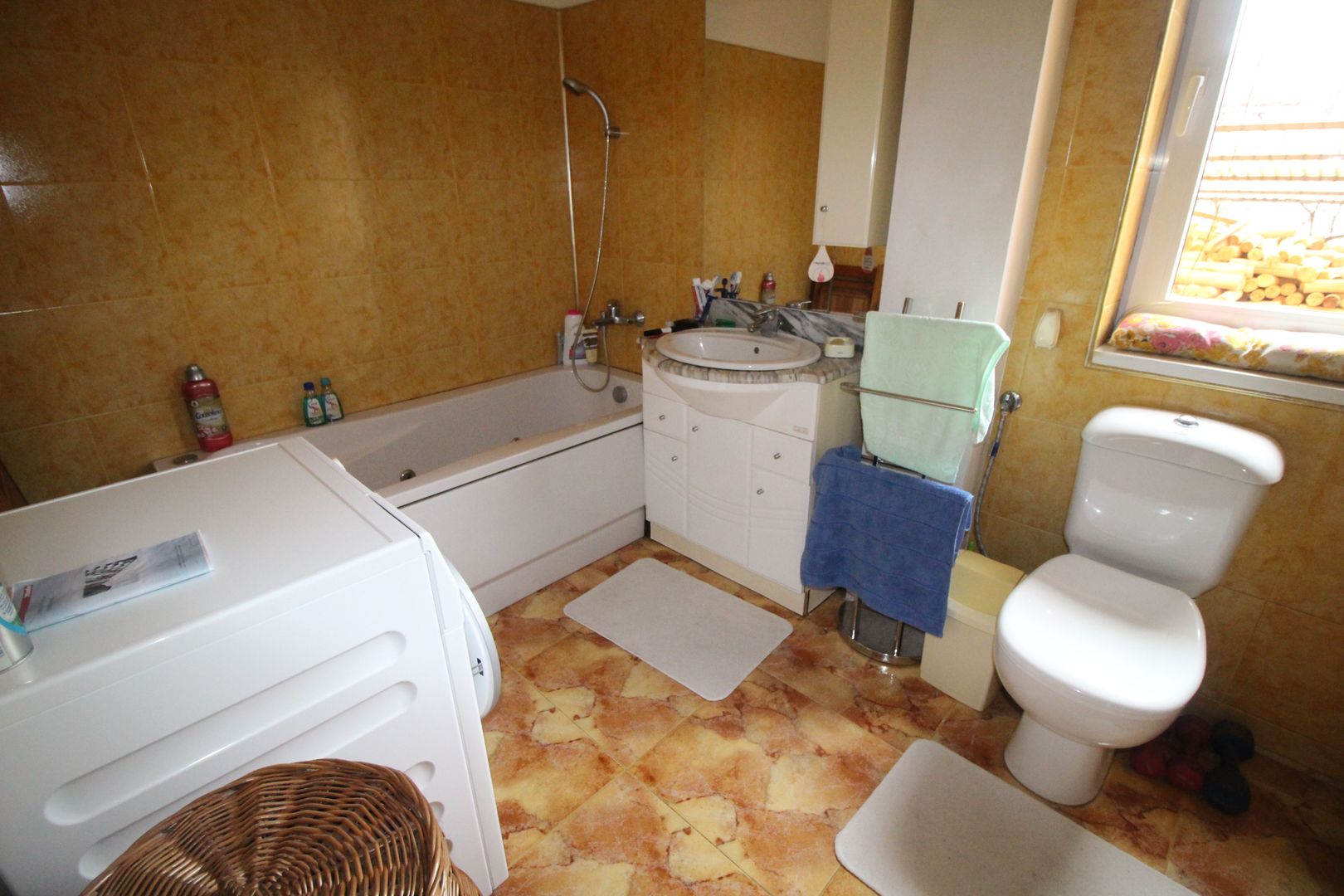 CASA CU MULTIPLE DESTINATII - Poză 11