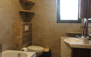 3 camere, zona foarte linistita + 2 locuri de parcare- Giroc - Poză 9