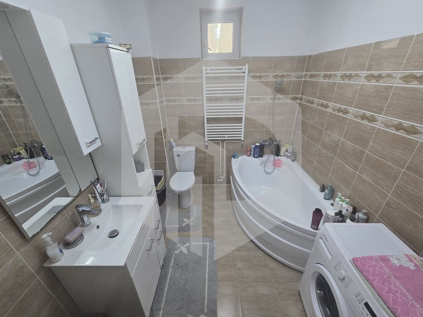 Casa 4 camere 1000 mp teren zona Subarini - Poză 14