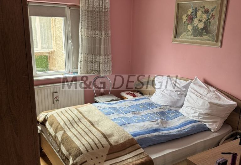 Apartament 2 camere Aradului etaj 1 cu centrala - Poză 8