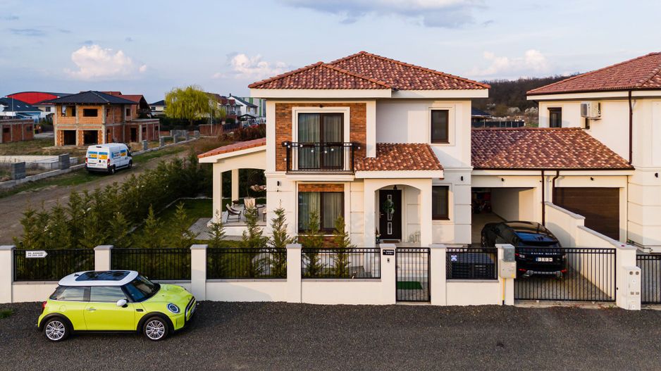 Casa Superba cu Garaj | 4 dormitoare | Liziera Padurii, Central | Com0 - Poză 42