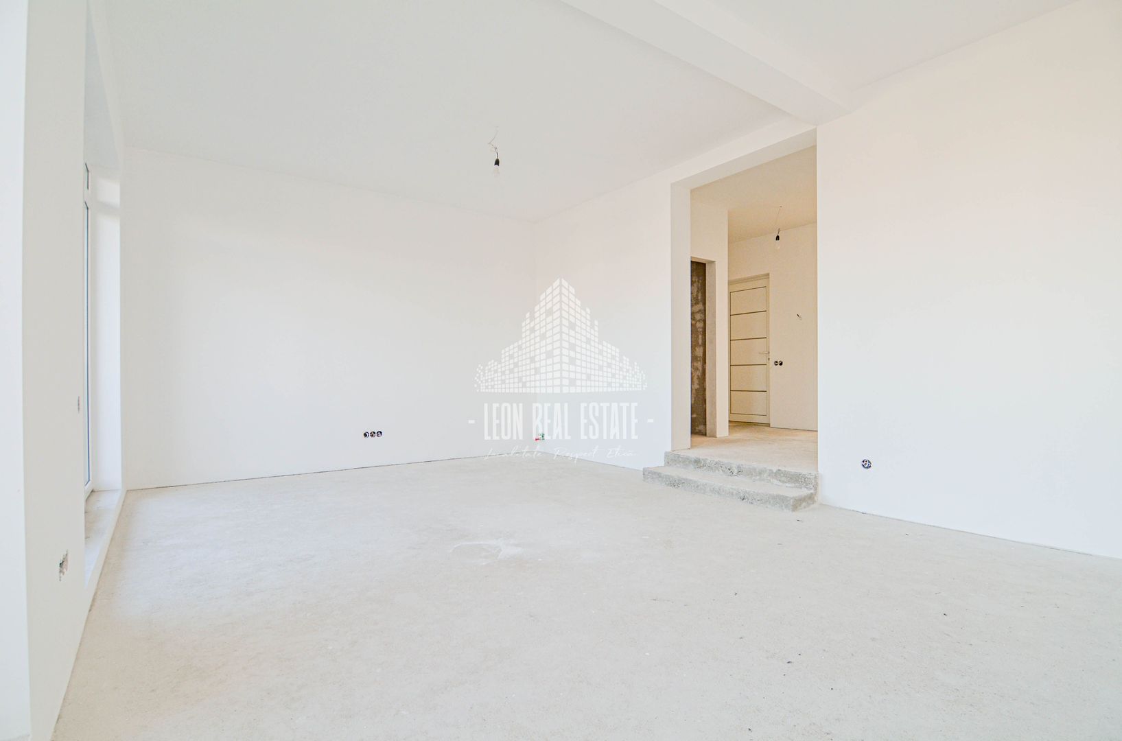 Casă modernă PREMIUM de tip duplex în Florești zona Centurii de Sud - Poză 5