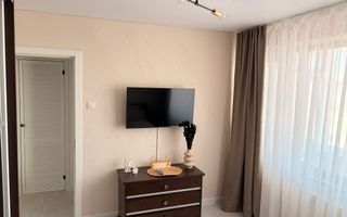 De inchiriat apartament cu 2 camere zona centrala - Poză 11
