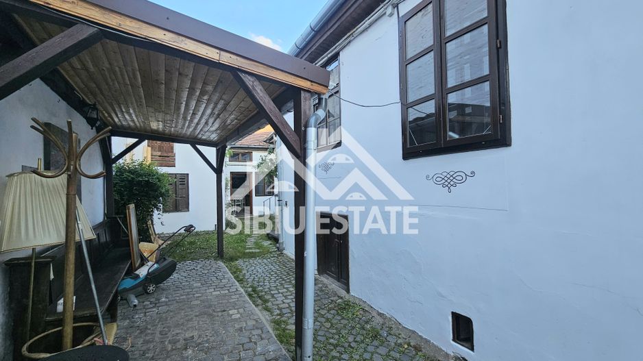 Imobil zona ultracentrala pretabil restaurant  schimbare destinatie - Poză 24