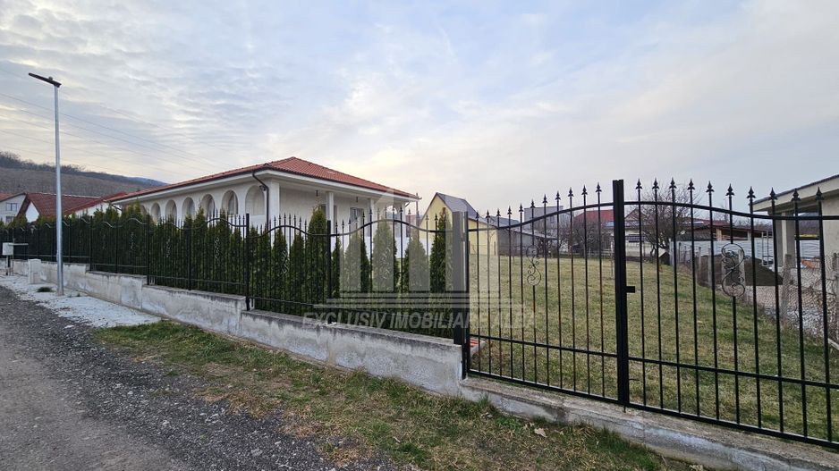 Casa individuala stil mediteranean, Alba-Micesti - Poză 2