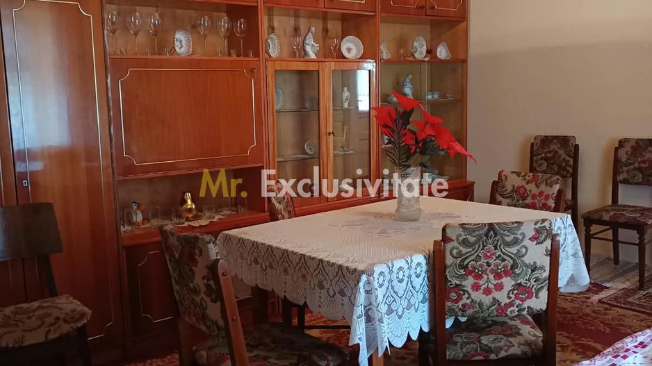 Casă tradițională cu teren de 4.400 mp în Vașad - Poză 8