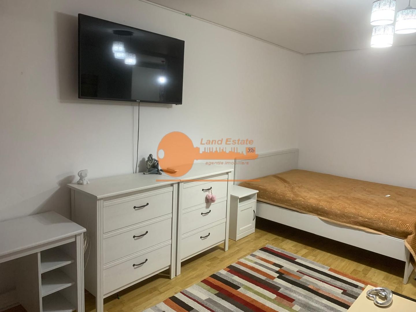 Garsoniera Lujerului - 250 m metrou ( 40 mp ) - Poză 5
