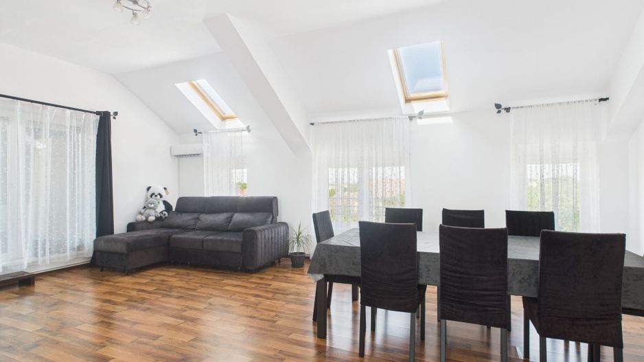 Apartament deosebit cu 3 camere , zona Fratelia - Poză 3