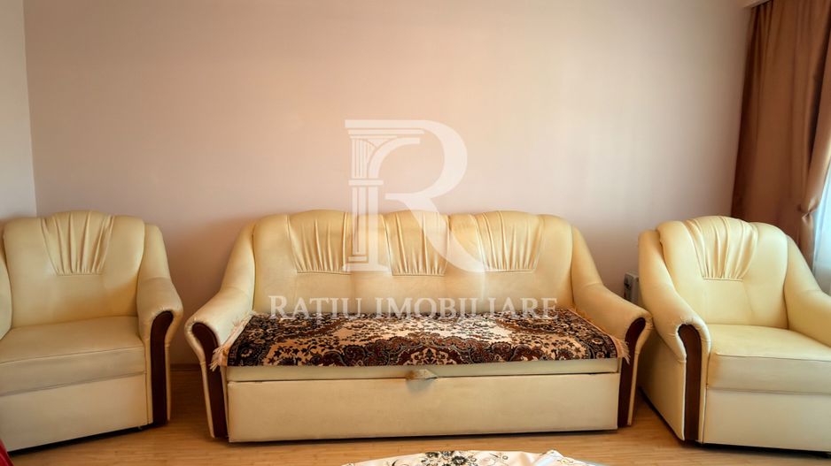 Apartament renovat 3 camere | Nufărul | Oradea - Poză 1