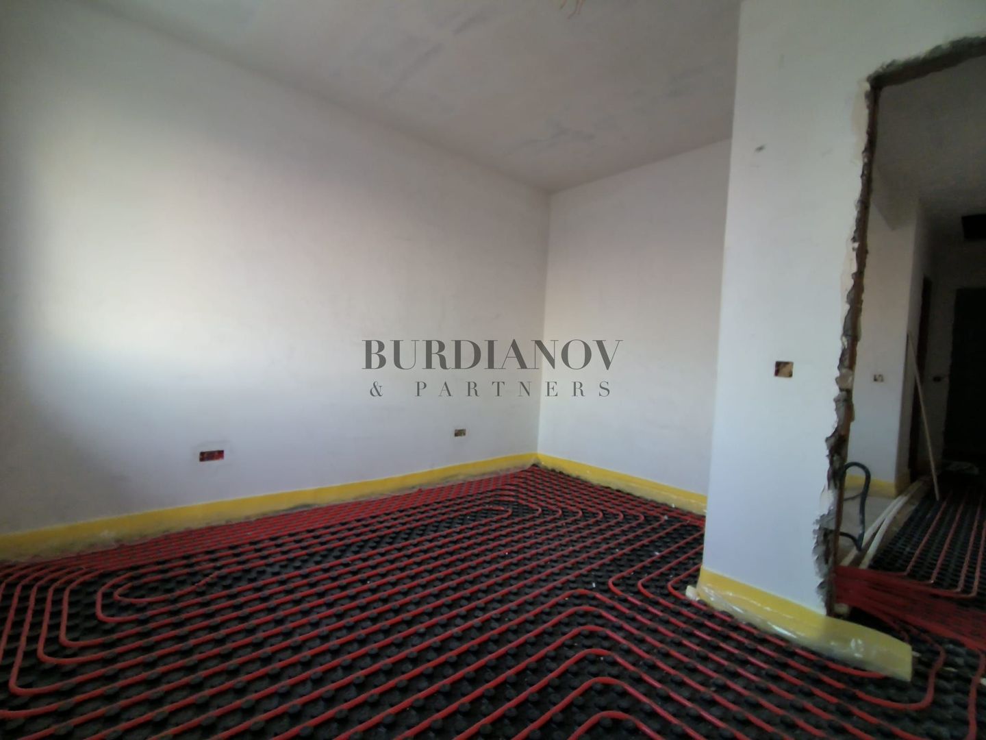 Casă P+1, 4 camere, 3 dormitoare, teren 310 mp – Pantelimon - Poză 4