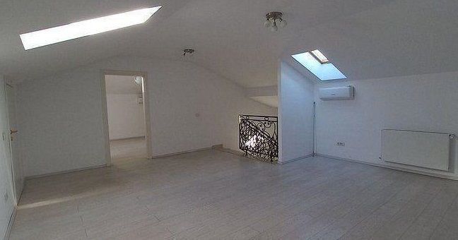 Propunem spre inchiriere vila 6 camere zona Pipera - Poză 11