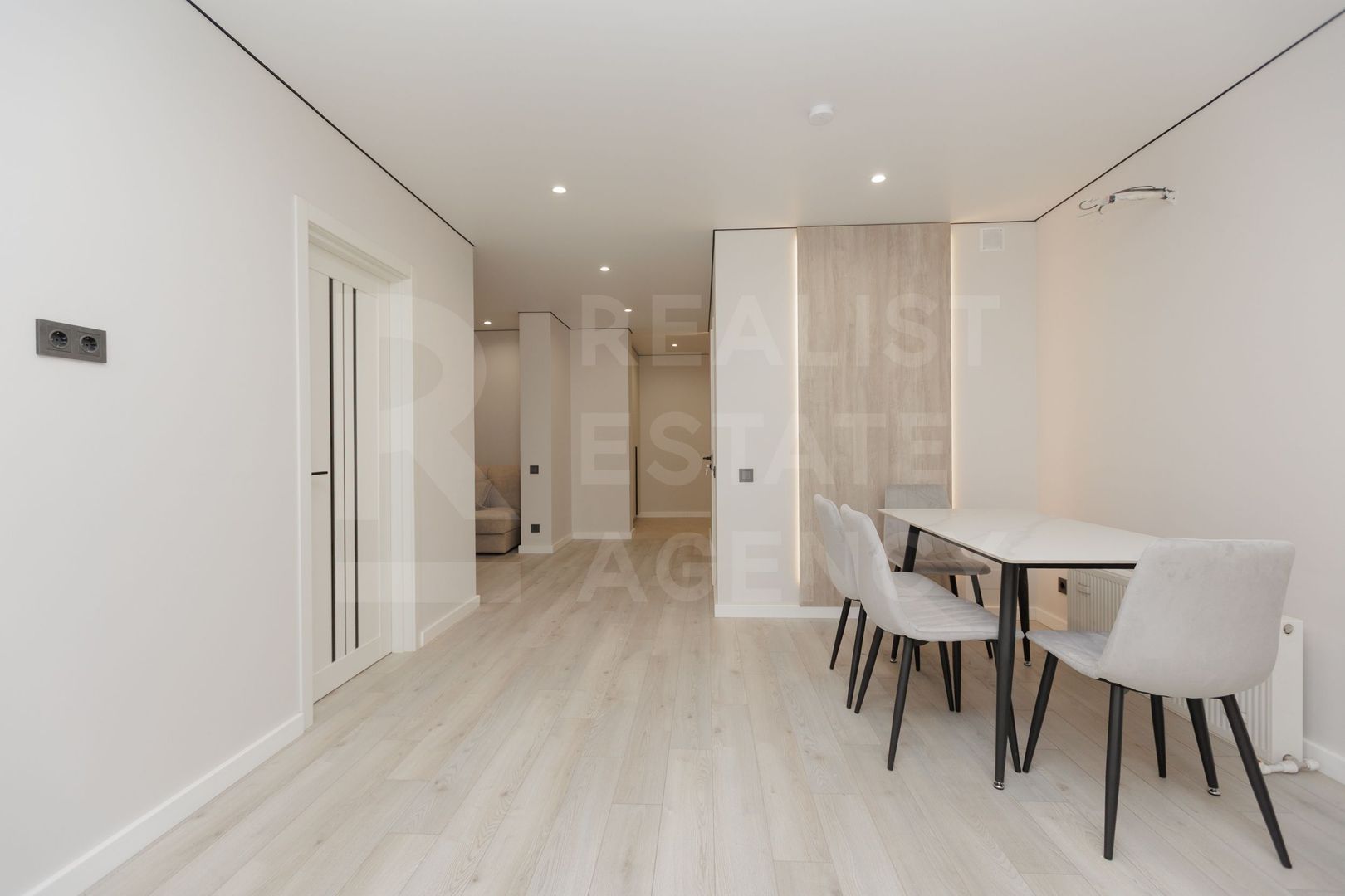 Vânzare, apartament, 2 camere, str. Regele Carol, Durlești - Poză 3