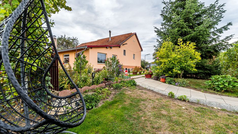 🏡 Mai mult decât o casă: libertatea de a trăi aproape de natură - Poză 1