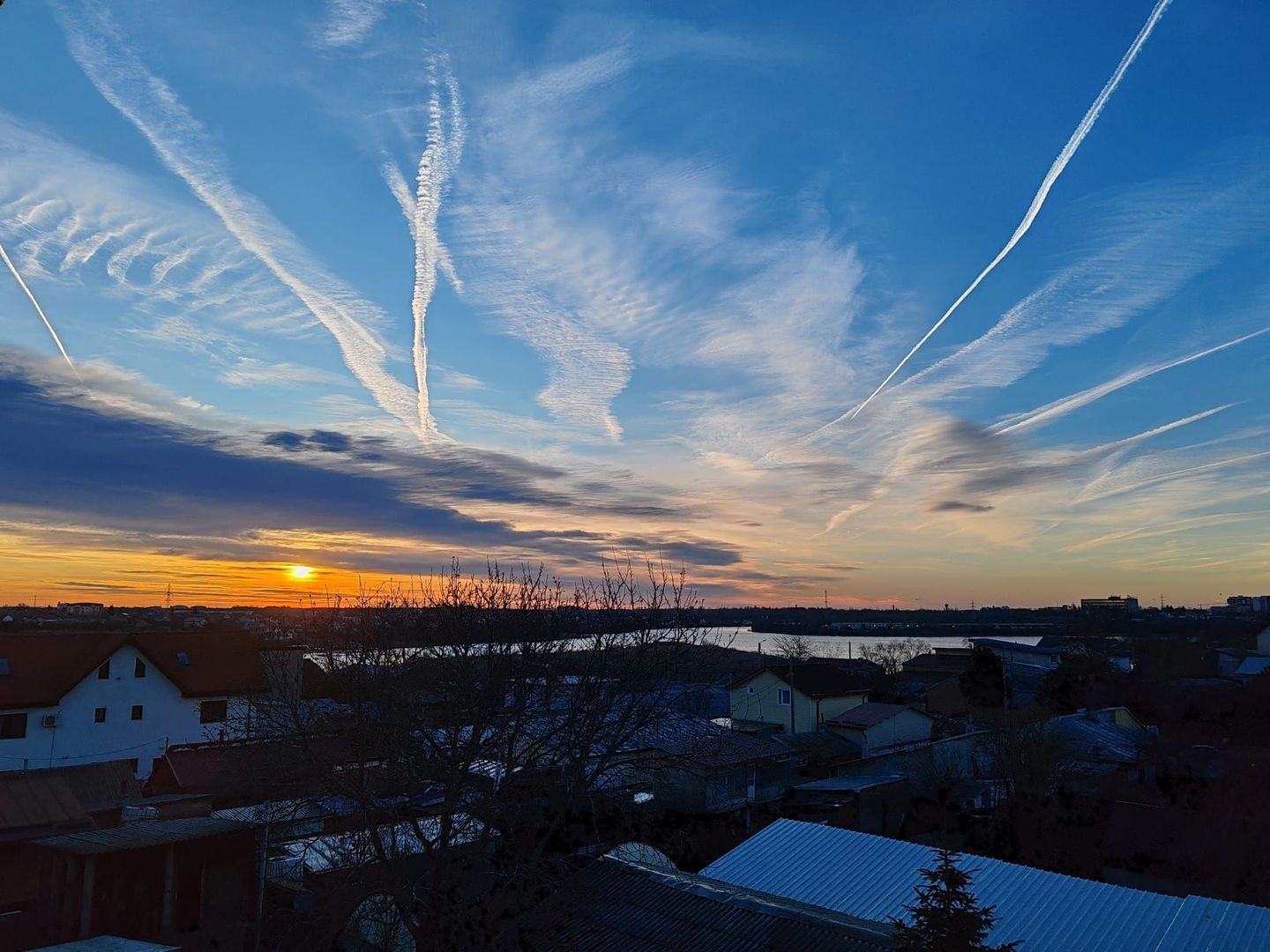 Apartament cu 3 camere 98,52 mp - Dobroesti - Poză 14