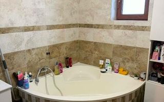 Apartament de vânzare - Poză 4