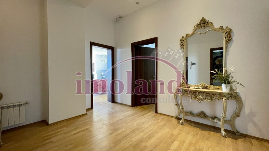 Închiriere Penthouse - 250 mp utili + 320 mp terasă panoramică | Iancu Nicolae - Poză 13