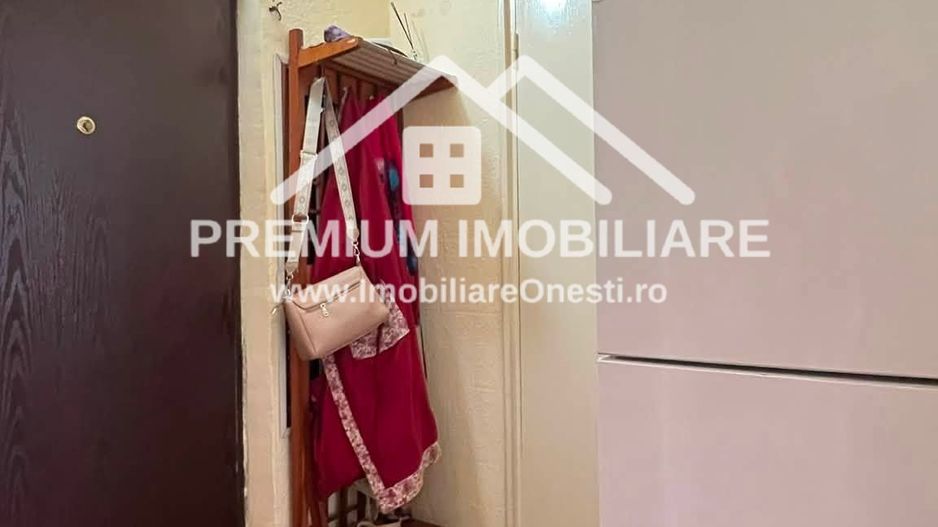 De vânzare – Apartament 3 Camere Zona de jos - Poză 8