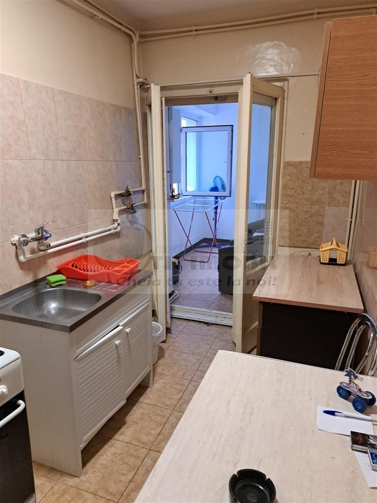Apartament 2 camere decomandat CENTRU, mobilat complet- 479 € - Poză 11