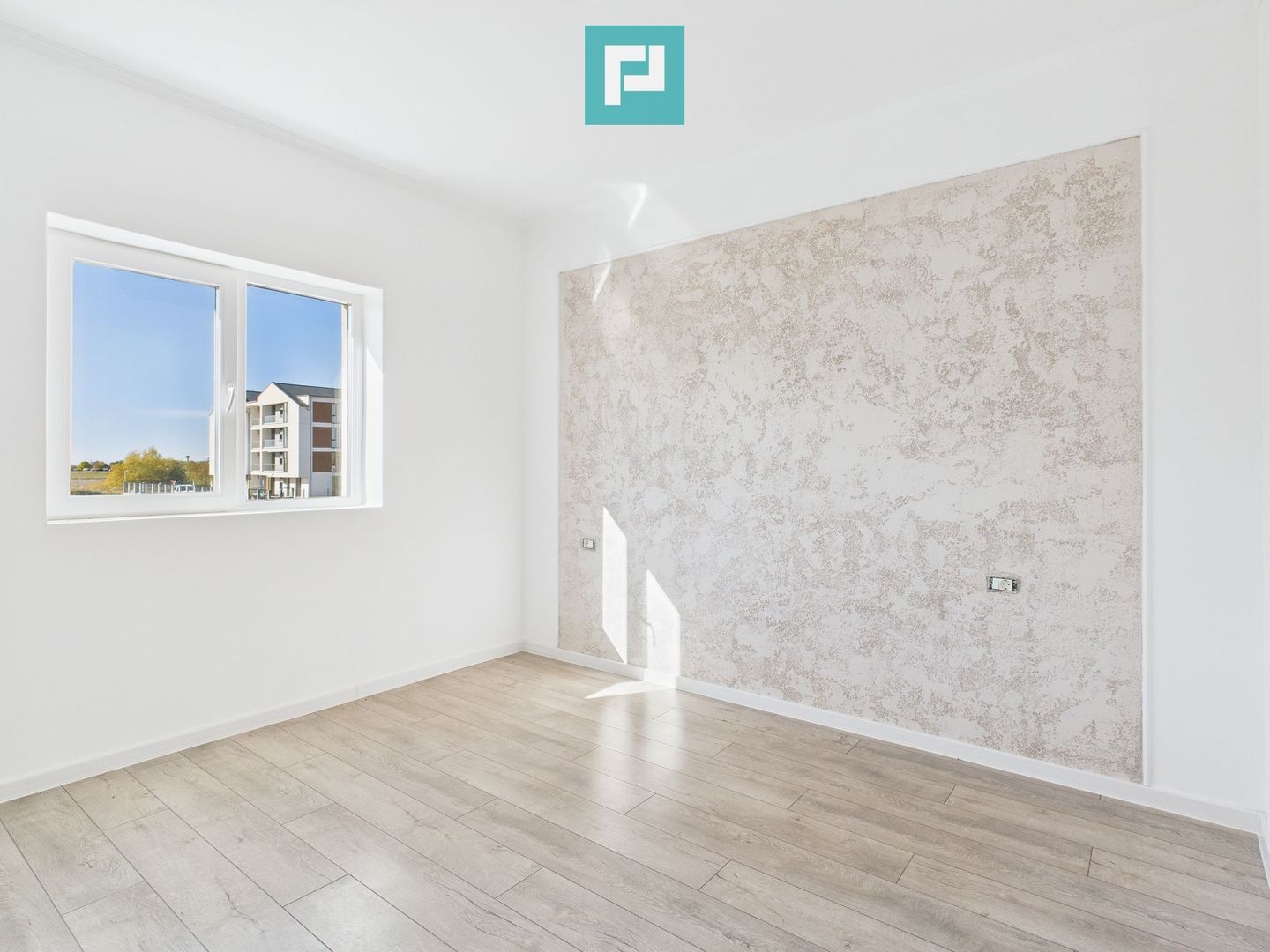 Apartament trei camere Torontalului - Poză 5