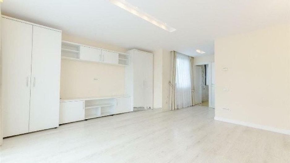 Inchiriere vila 5 camere Oxford Gardens - Poză 14