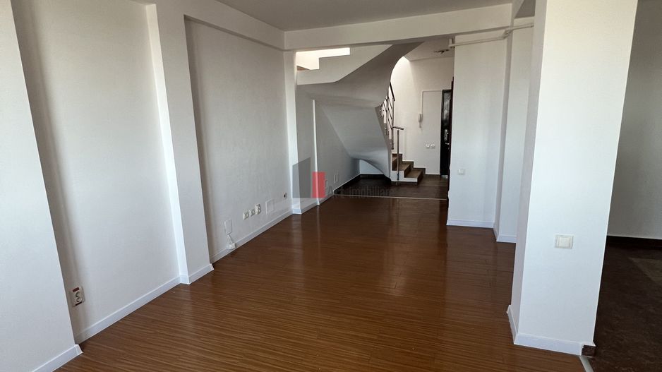 Apartament 3 camere tip Duplex Cartierul Latin - Poză 13