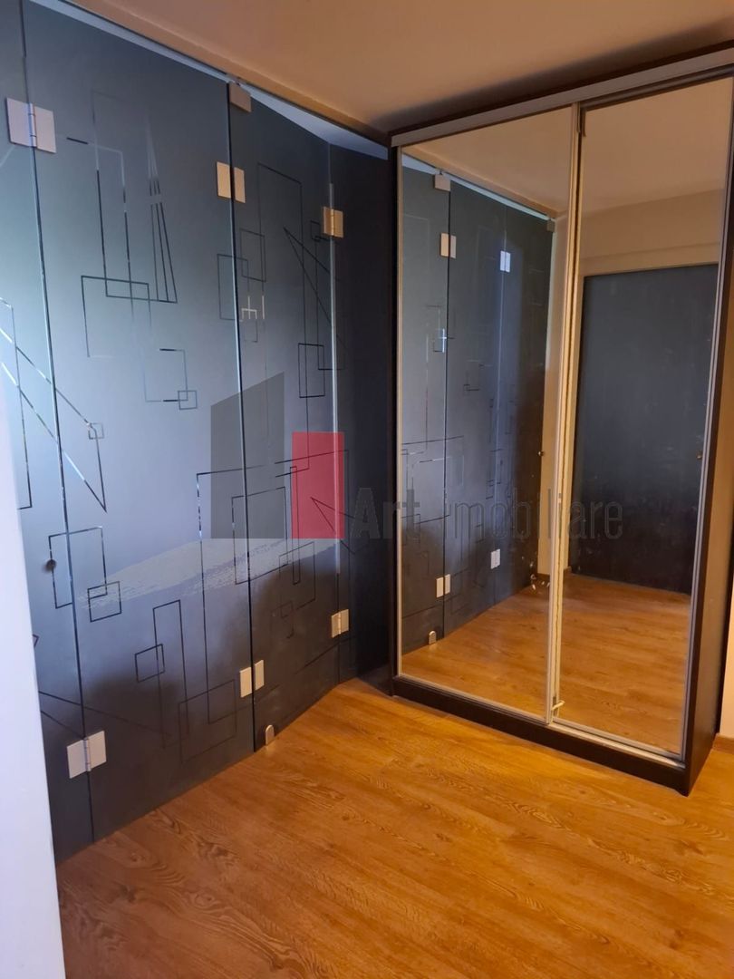 Vânzare apartament 3 camere Obregia - Poză 6