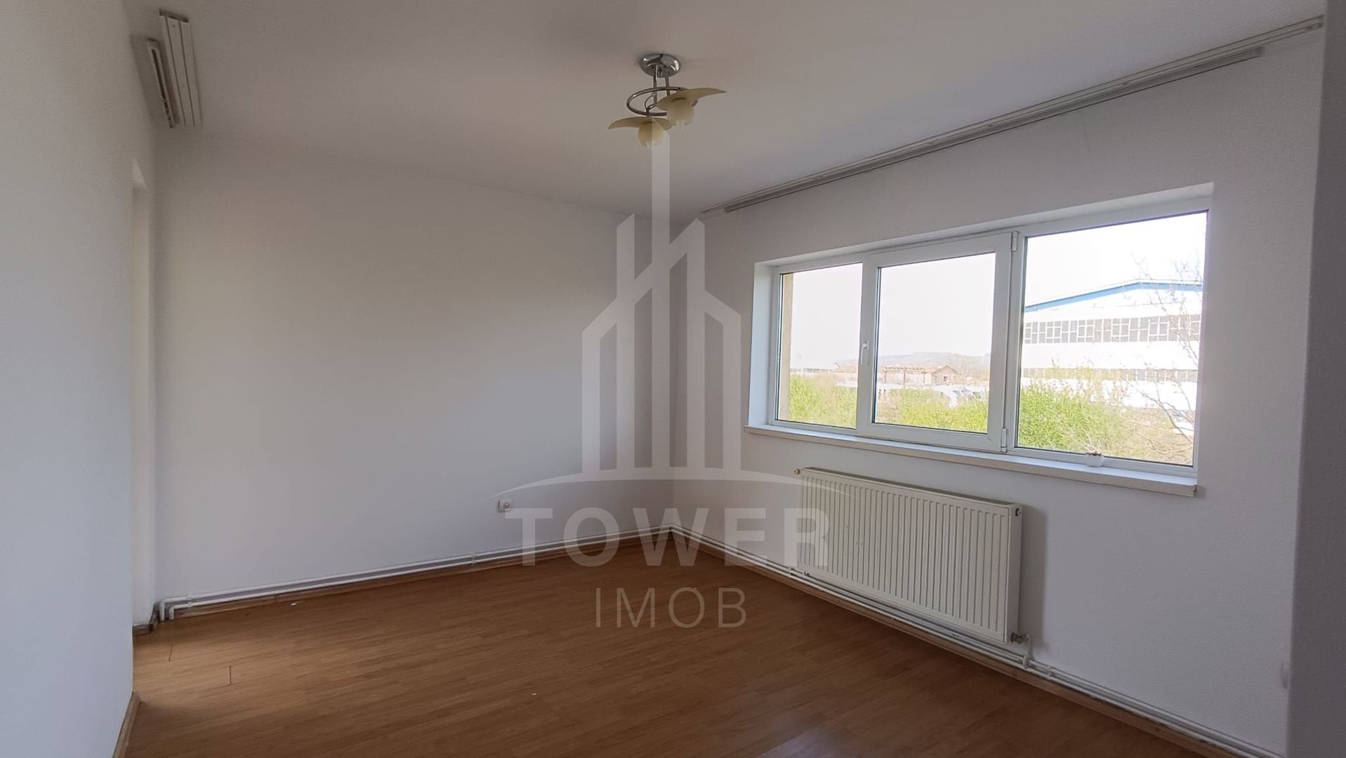Apartament 3 camere decomandat - Poză 5