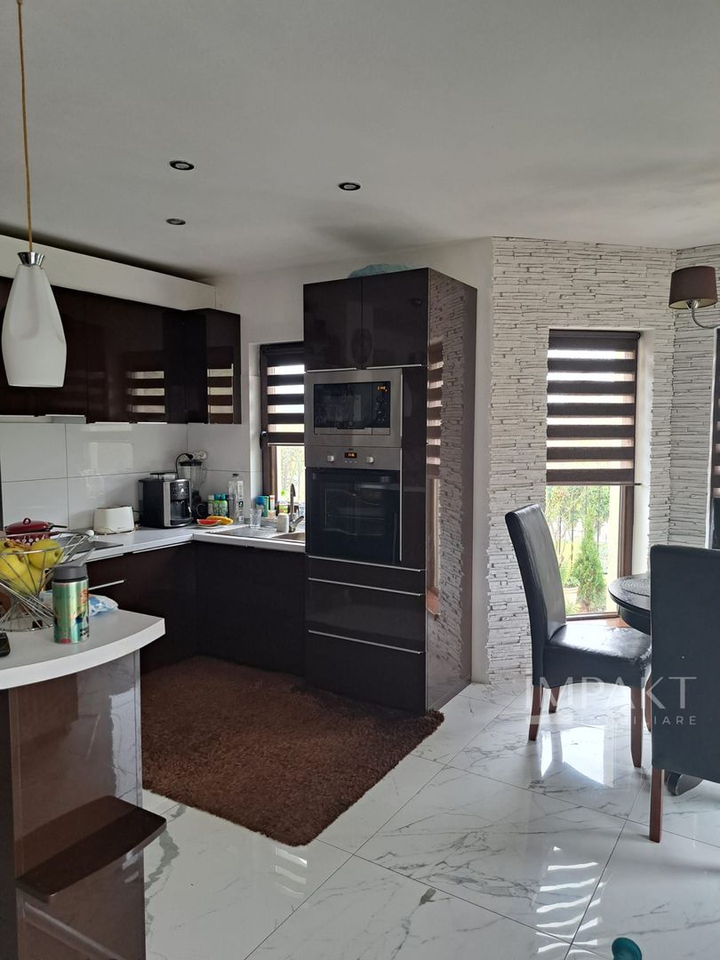 Casa  cu  vedere Panoramică în Făget, Peisaj de Vis și Confort Complet! - Poză 7