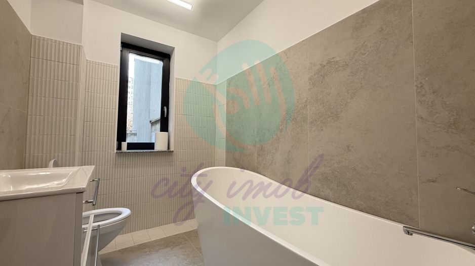 Casă 4 camere Moșilor – Foișor | Renovată - Poză 3