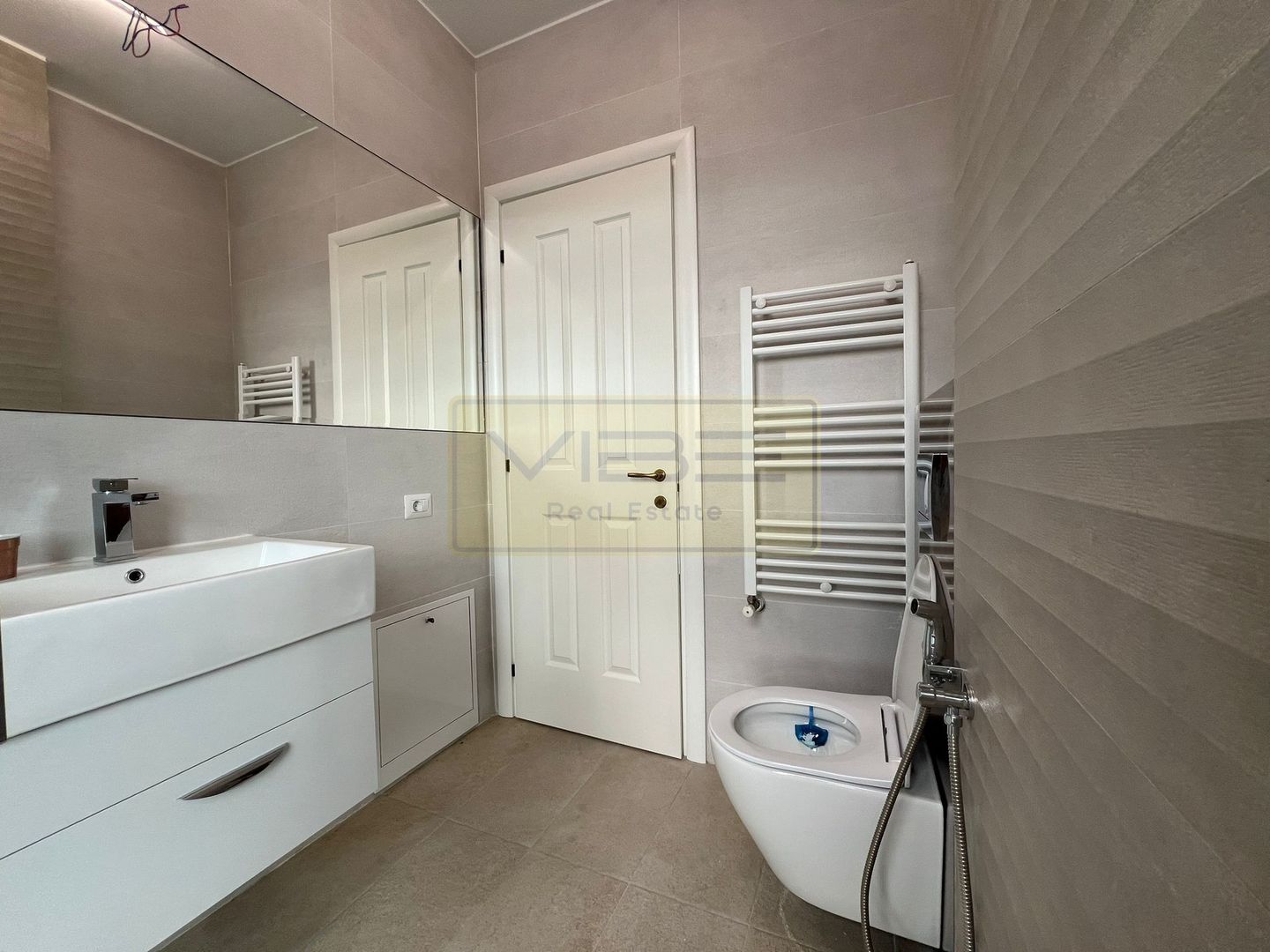 Spatiu modern de birou 70mp 2 locuri parcare subterane Rond Pacurari - Poză 10