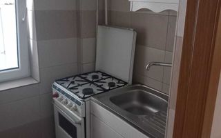 Apartament cu o cameră ultracentral - Poză 3