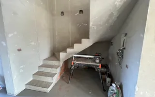Duplex 5 camere despartit prin garaj | Giroc - Poză 20