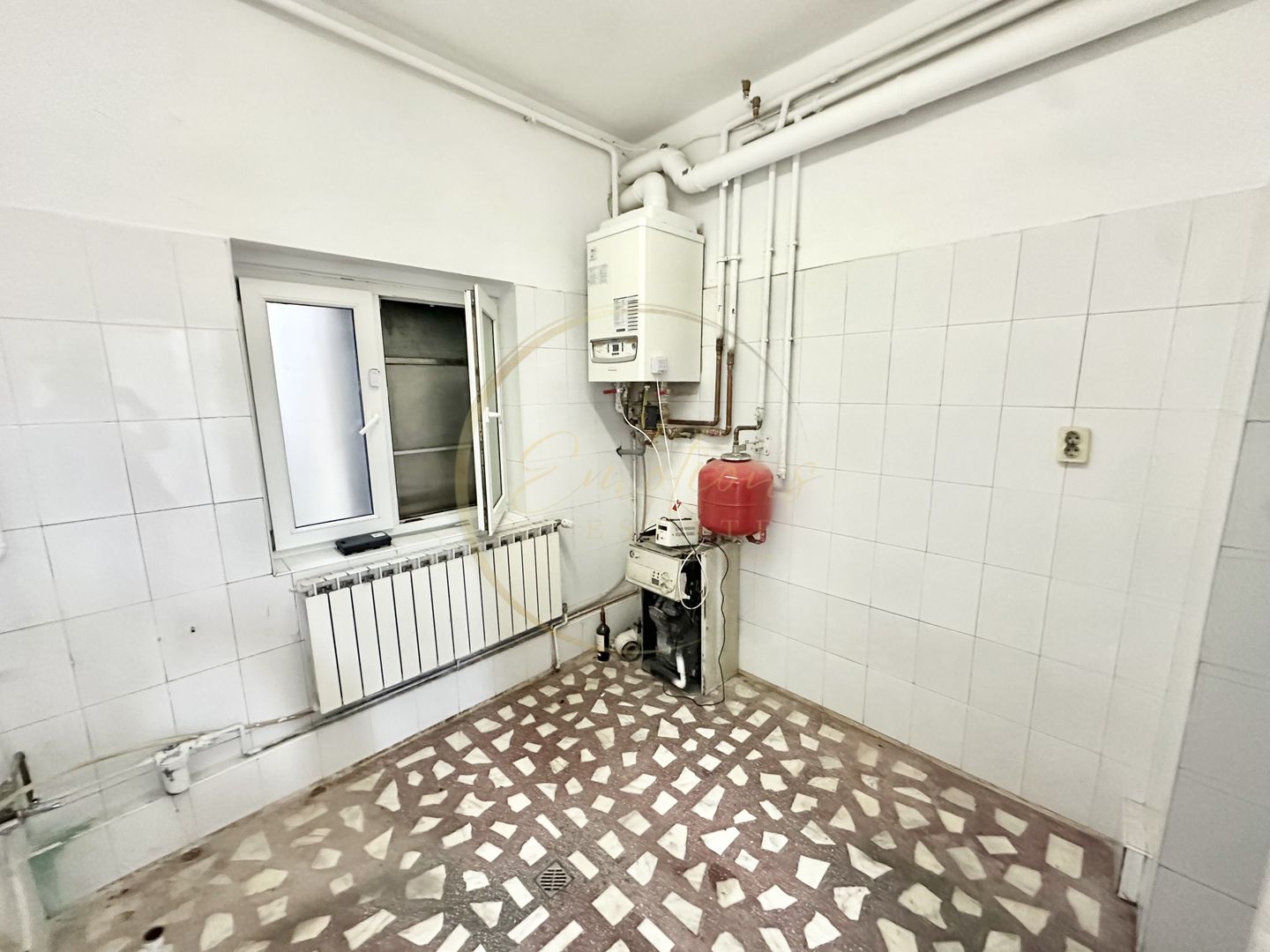 OCAZIE | Spațiu Comercial  - Piața Libertăți - Poză 11