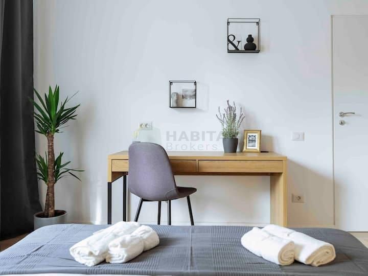 Investitiei, locatie centrala, randament bun, istoric B&B - Poză 18