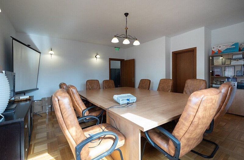 Vila cu 750 mp utili si teren de 1.480 mp in Erou Iancu Nicolae - Poză 27