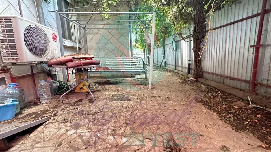 Casa singura in curte Parcul Carol - Poză 3