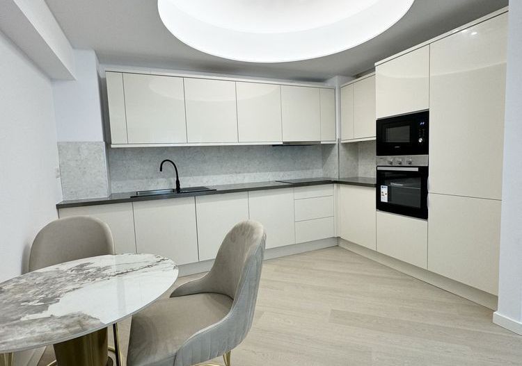 Închiriere Apartament 3 Camere de Lux – Cortina North, Pipera | Parcare inclusă - Poză 5