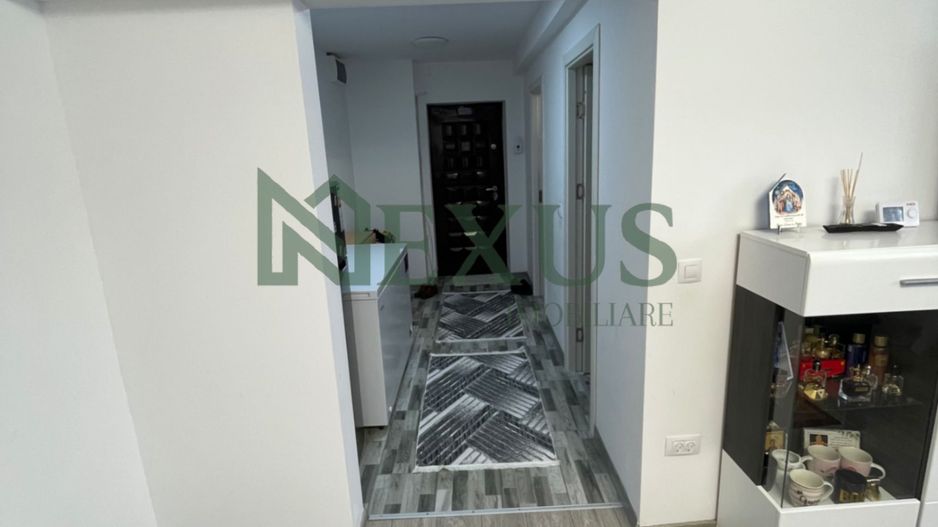 Apartament cu 2 camere, renovat complet, str.Libertății, Moinesti - Poză 10