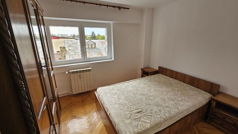 AP. 3 CAMERE DOMENII, SEMIMOBILAT, BLOC REABILITAT, BUCATARIE INCHISA - Poză 1