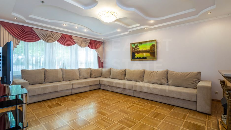 Casă în 4 nivele, amplasat pe strada Chicago, Stăuceni. - Poză 12