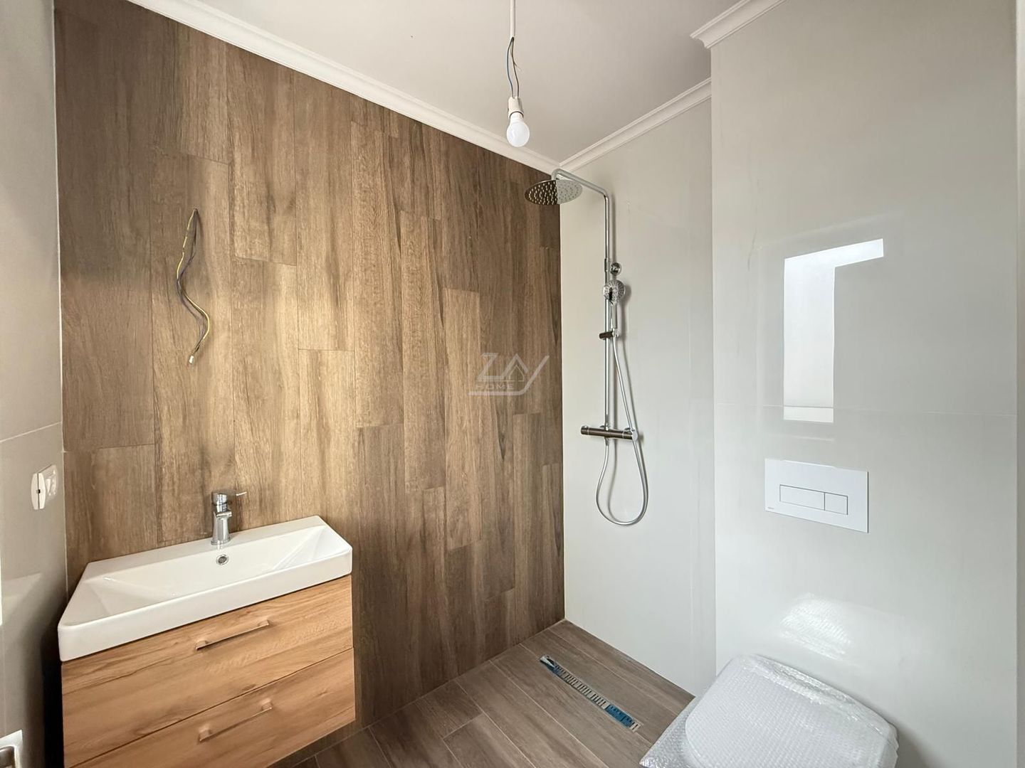 COMISION 0! 4 dormitoare, 3 bai. Toate utilitatile. Finisaje premium. - Poză 6