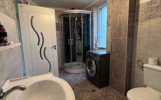 Casă cu teren generos Sântandrei Oradea - Poză 4