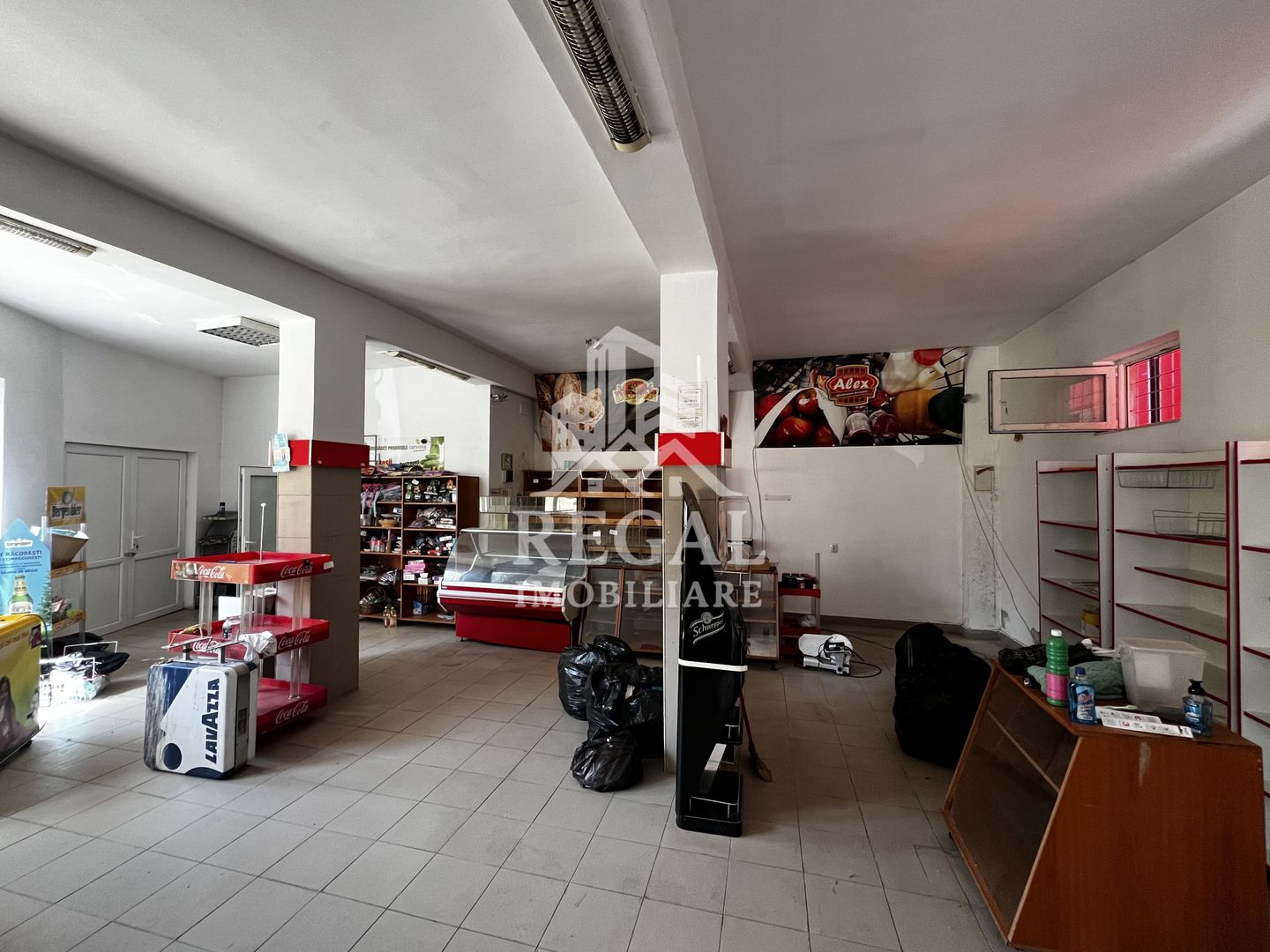 Clădire spațiu comercial de vânzare – zona Ciuperca–Gorunilor - Poză 8